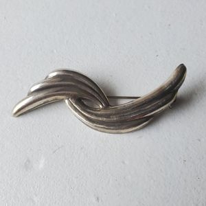 Super Nice STERLING SILVER BROOCH PIN Twisted Knot Flare SUPER SLEEK STYLE!
